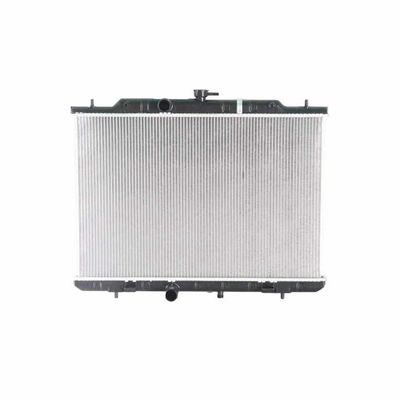 Harga yang bagus 21400JM00A OE NO. suku cadang mobil Tangki air radiator aluminium untuk Nissan X-TRAIL 21400-JM00A on line