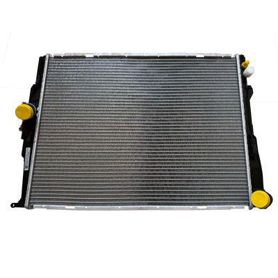 Harga yang bagus Radiator aluminium untuk BMW X1 Z4 E81 E82 E84 E88 E90 17117521048 17117553111 17117521046 on line