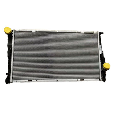 Harga yang bagus 17117547059 Sistem pendinginan suku cadang mobil untuk BMW X1 E82 E84 E88 E89 E90 E91 E92 E93 Z4 on line