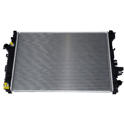 Harga yang bagus Malibu dan Buick LACROSSE 2.0T 84153703 Bagian Otomotif Radiator Aluminium untuk Sistem Pendingin on line