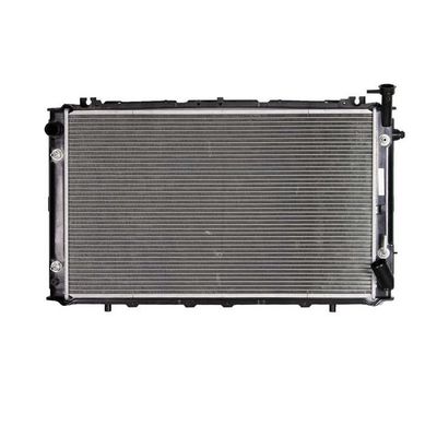 Harga yang bagus Desain Sistem Pendingin Mobil Radiator Aluminium untuk Nissan PATROL 214101Y02A 1994-1997 Tahun on line