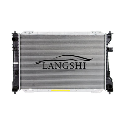 Harga yang bagus Radiator aluminium untuk Ford Maverick 3.0 Escape 9L8Z8005ACP Untuk kebutuhan perbaikan Anda on line