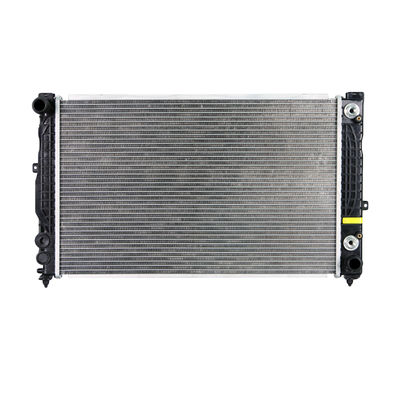 Harga yang bagus Desain suku cadang mobil sistem pendinginan radiator untuk AUDI A4 A6 VW passat 8D0121251BB on line